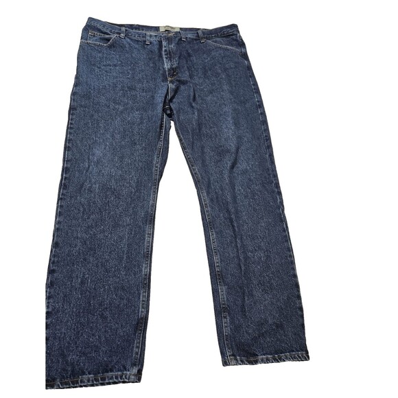 Wrangler Authentics Men’s Jeans Size 46x32 ZM200RD Relaxed Fit Dark Wash Denim - Picture 1 of 9